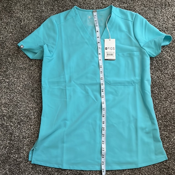 FIGS Women's  One Pocket scrub top XS - Picture 6 of 9